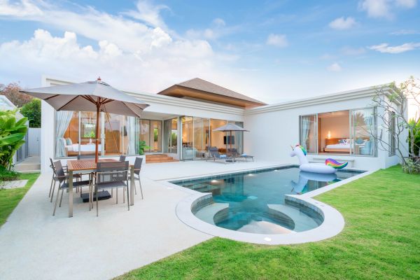 Concrete Pool Deck Installation Service