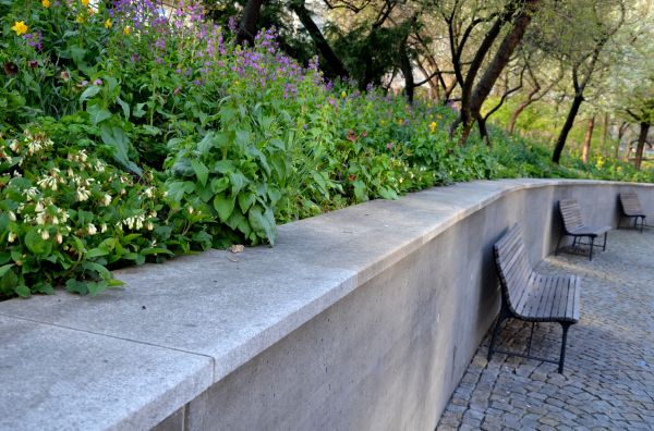Concrete Retaining Wall Service in Aurora