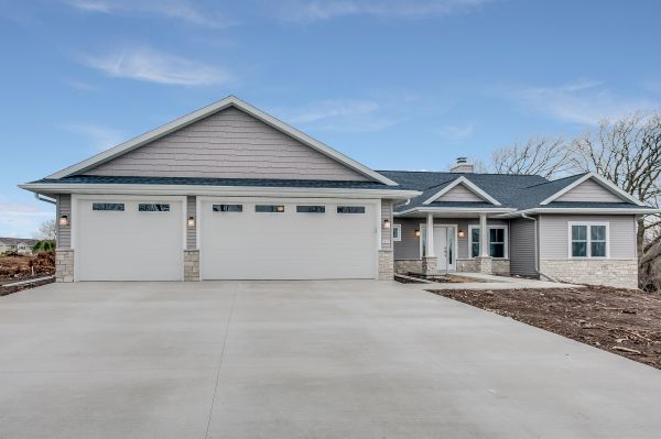 Cost of Driveway Installation in Aurora
