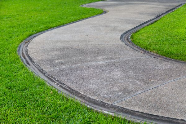 Concrete Sidewalk Construction in Aurora