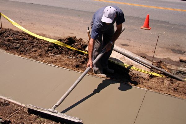 Sidewalk Pouring