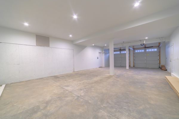 Garage Concrete Finishing