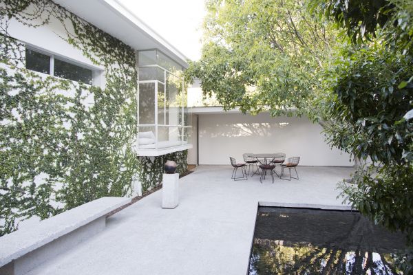 Courtyard Paving Service