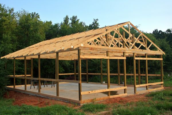 Barn Pad Installation in Aurora